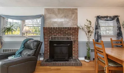 2 Meadow Brook Rd, Raynham, MA 02767 photo 6