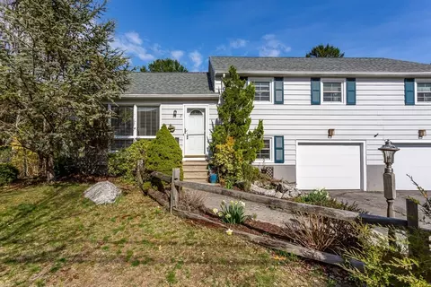 2 Meadow Brook Rd, Raynham, MA 02767