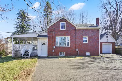 195 Grattan St, Chicopee, MA 01020 photo 2