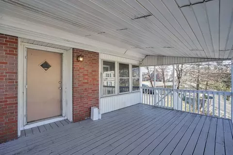195 Grattan St, Chicopee, MA 01020 photo 12