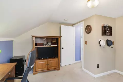 49 West St, Chicopee, MA 01013 photo 31