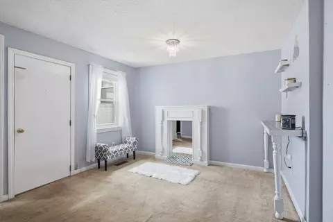 49 West St, Chicopee, MA 01013 photo 11