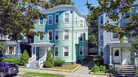 38 Cherry St #1, Lynn, MA 01902