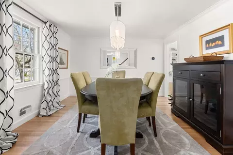 30 Ivy Rd, Wellesley, MA 02482 photo 10