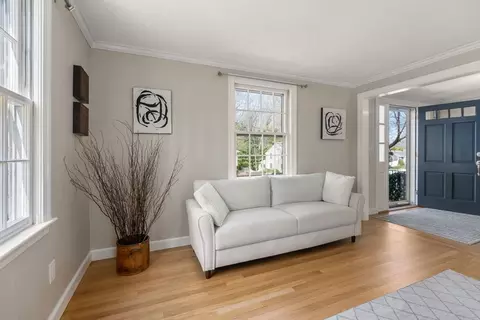 30 Ivy Rd, Wellesley, MA 02482 photo 13