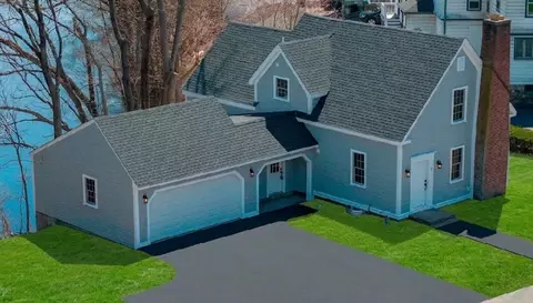 11 Dean St, Taunton, MA 02780