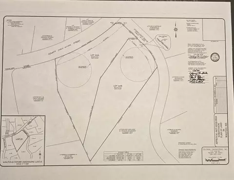 96 County St, Walpole, MA 02081