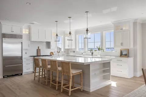 15 Glover Ave, Hull, MA 02045 photo 8