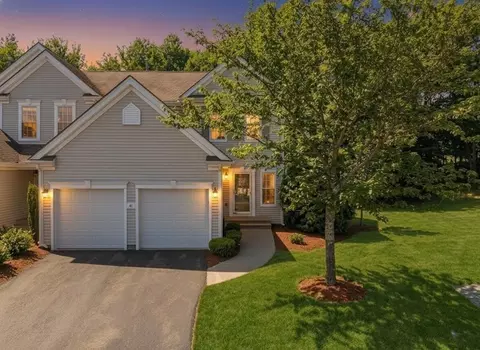 47 Buttercup Ln #47, Grafton, MA 01560