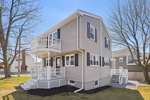 81 Winthrop Pkwy, Revere, MA 02151