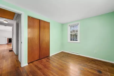 Bedroom - 22 Longfellow Dr, Centerville, MA 02632 photo 4 of 8