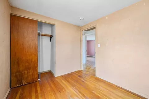 Bedroom - 22 Longfellow Dr, Centerville, MA 02632 photo 2 of 8