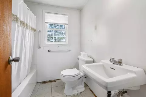 Bath - 22 Longfellow Dr, Centerville, MA 02632 photo 1 of 1