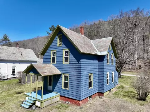 13 Griswoldville St, Colrain, MA 01340