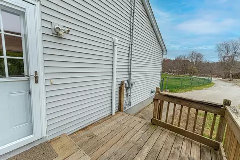 6 Marilyn Dr, Webster, MA 01570 photo 34