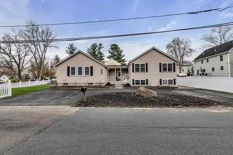 34 Venice, Methuen, MA 01844