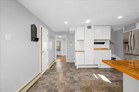 12 New St, Webster, MA 01570 photo 8