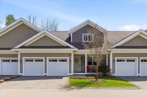 12 Mile Stone Way #12, Hanover, MA 02339
