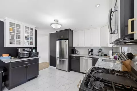 28 Drumlin Rd, Springfield, MA 01108 photo 9