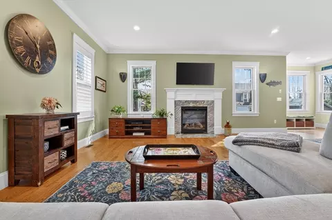 176 Melrose Ave, Needham, MA 02492 photo 13