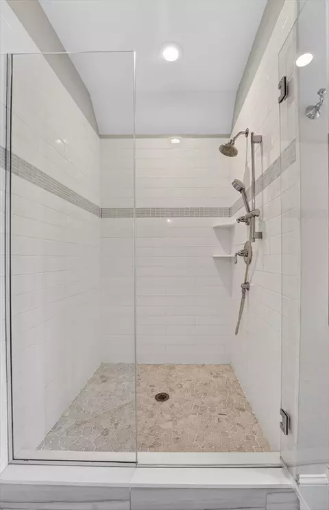 176 Melrose Ave, Needham, MA 02492 photo 23