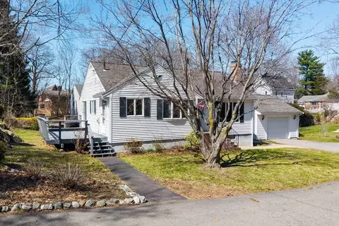 17 Walters Ave, Dedham, MA 02026 photo 3