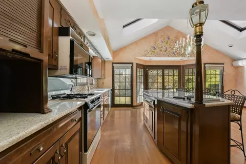 72 Stivaletta Dr, Dedham, MA 02026 photo 16