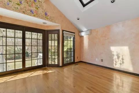72 Stivaletta Dr, Dedham, MA 02026 photo 19