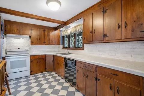 68 Corey Hill Rd, Ashburnham, MA 01430 photo 3