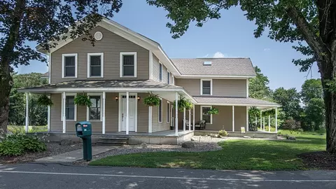 136 Main St, Hatfield, MA 01038