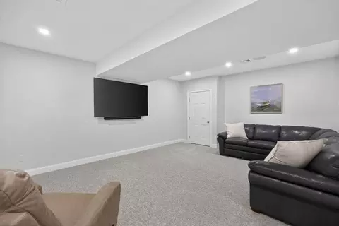 42 Cobblestone Cir, Mashpee, MA 02649 photo 22