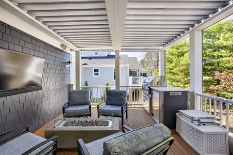 42 Cobblestone Cir, Mashpee, MA 02649 photo 29