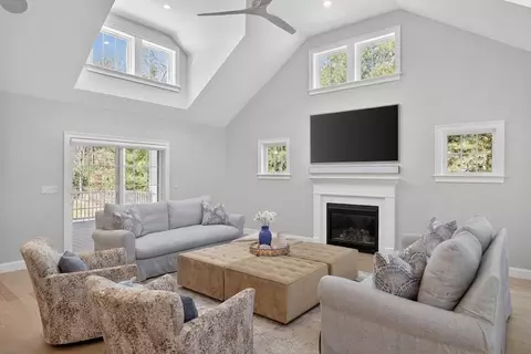 42 Cobblestone Cir, Mashpee, MA 02649 photo 2
