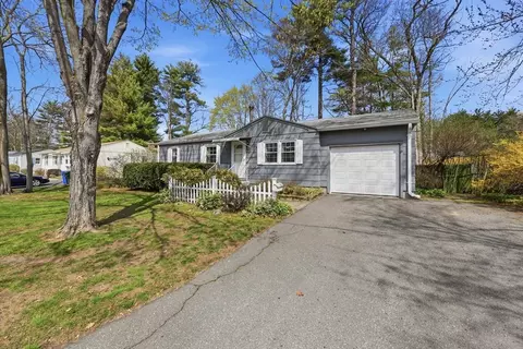 135 Pine Acre Rd, Springfield, MA 01129