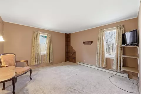 Bedroom - 135 Pine Acre Rd, Springfield, MA 01129 photo 1 of 6