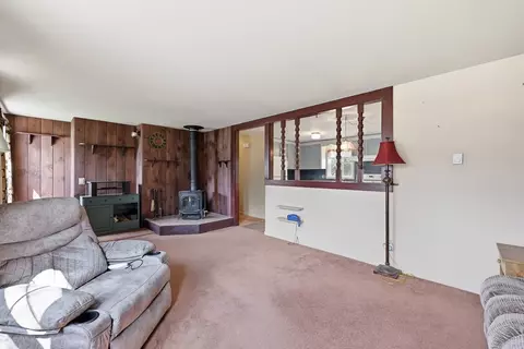 Living - 135 Pine Acre Rd, Springfield, MA 01129 photo 4 of 5