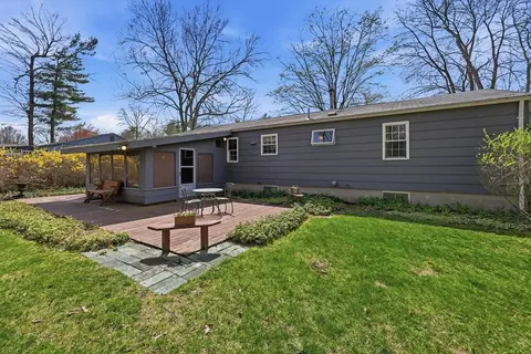 Exterior - 135 Pine Acre Rd, Springfield, MA 01129 photo 8 of 12