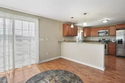 28 Bittersweet Blvd, Worcester, MA 01607 photo 10
