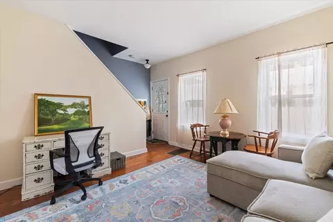139 Border St #C, Whitinsville, MA 01588