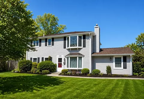 139 Keswick Rd, Brockton, MA 02302