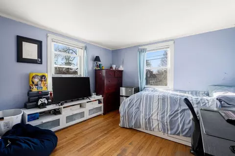 Bedroom - 35 Macarthur Rd, Beverly, MA 01915 photo 2 of 5