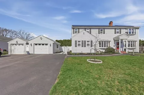 37 Warrenton Rd, Haverhill, MA 01832