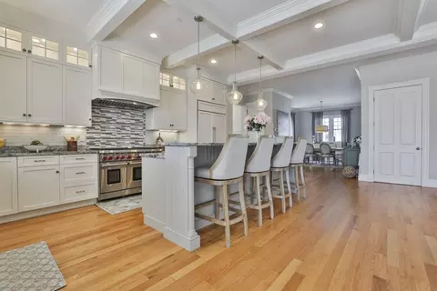 Kitchen - 5 Coastline Dr, Mashpee, MA 02649 photo 1 of 6