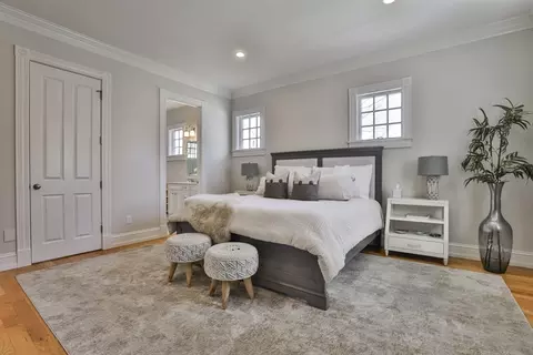 Bedroom - 5 Coastline Dr, Mashpee, MA 02649 photo 2 of 9