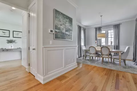 Entry Way - 5 Coastline Dr, Mashpee, MA 02649 photo 3 of 5