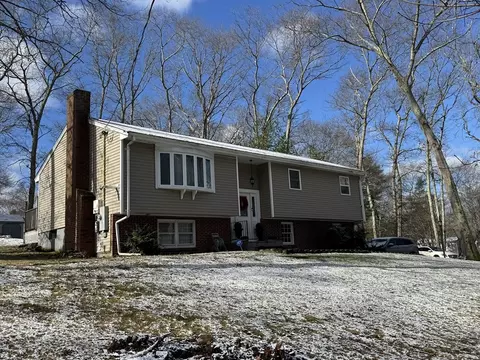 149 Thurber Ave, Attleboro, MA 02703