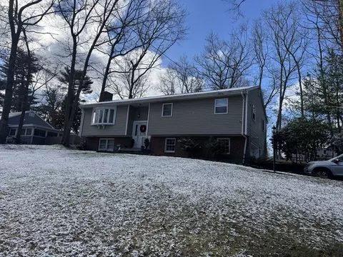 Exterior - 149 Thurber Ave, Attleboro, MA 02703 photo 5 of 6