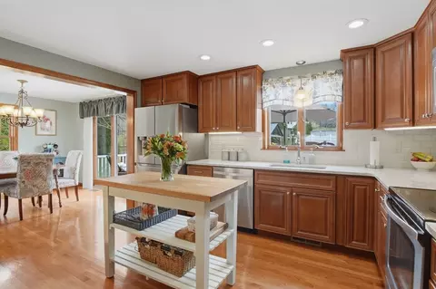 99 Highland View Dr, Sutton, MA 01590 photo 7