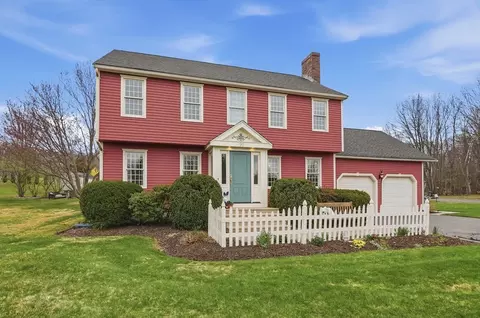 99 Highland View Dr, Sutton, MA 01590 photo 5