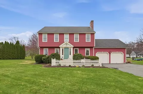 99 Highland View Dr, Sutton, MA 01590